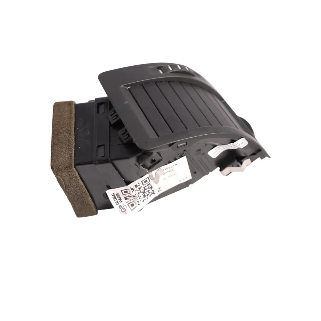 1Z Dashboard Air Vent Duct Front Left N/S to Skoda Octavia RS with Part number 1Z0819701A Skoda Octavia RS 1Z Dashboard Air Vent Duct Front Left N/S - SKU 1Z0819701A - Part number 1Z0819701A