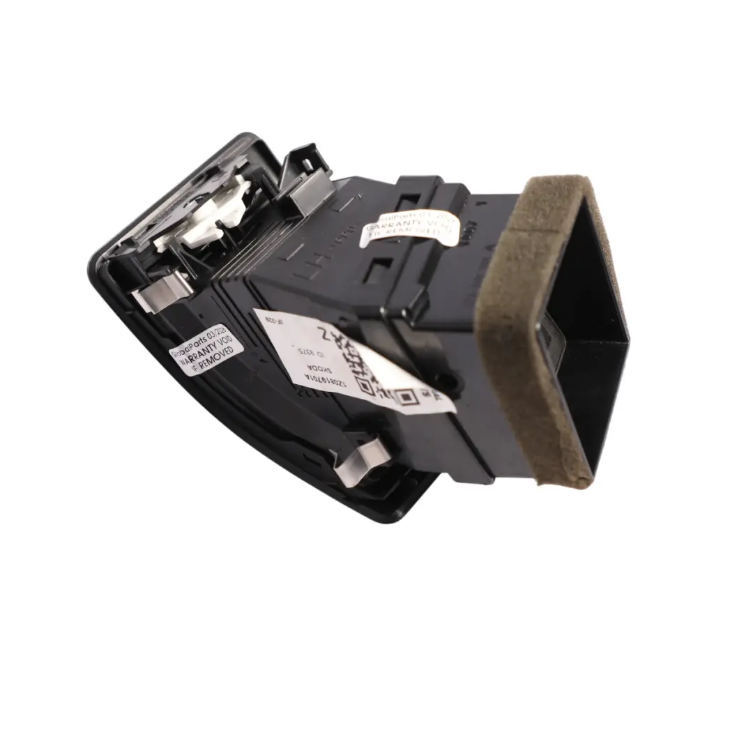 1Z Dashboard Air Vent Duct Front Left N/S to Skoda Octavia RS with Part number 1Z0819701A Skoda Octavia RS 1Z Dashboard Air Vent Duct Front Left N/S - SKU 1Z0819701A - Part number 1Z0819701A