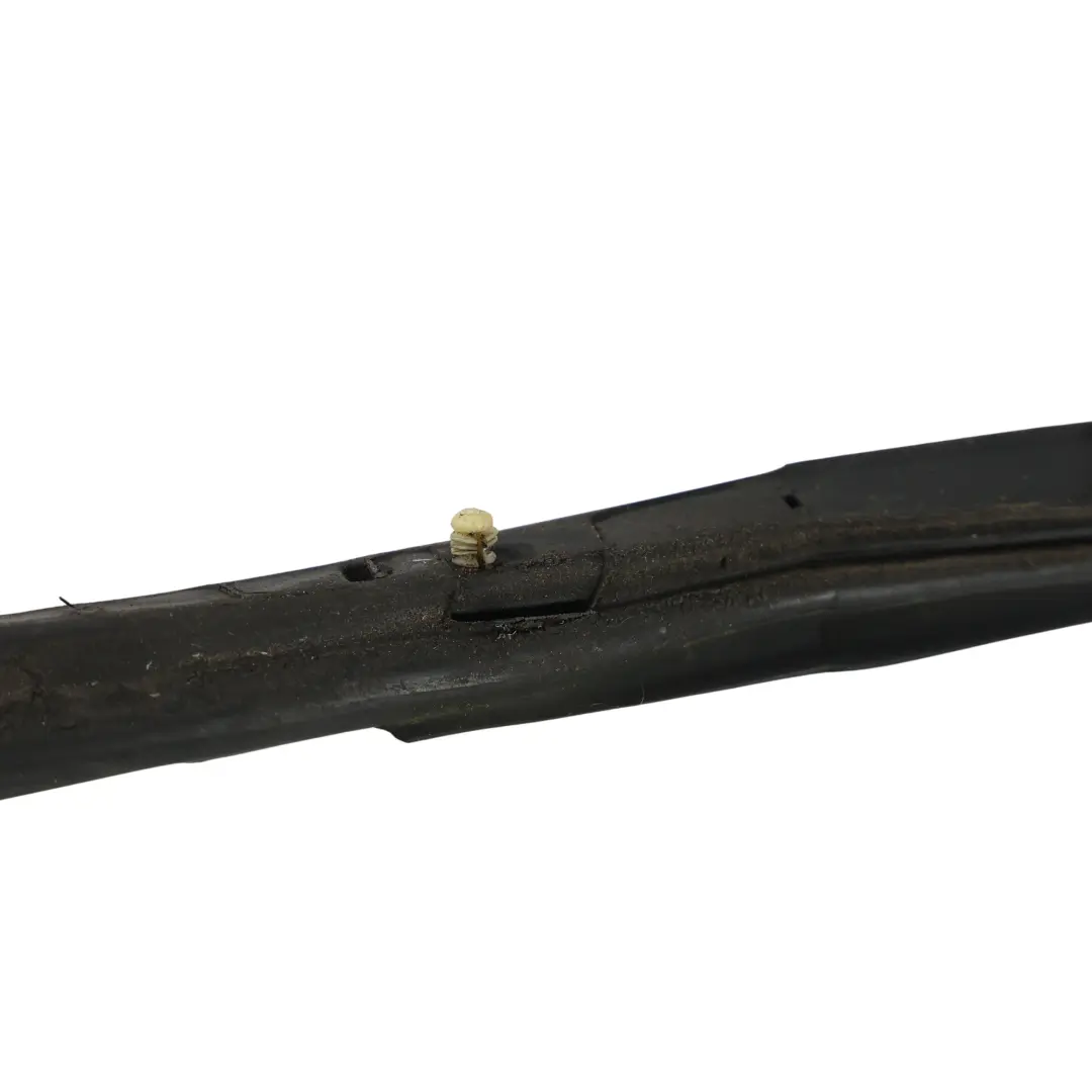 1Z Joint Étanchéité Porte Avant Droite pour Skoda Octavia II à propos du numéro de pièce 1Z0837698D Skoda Octavia II 1Z Joint Étanchéité Porte Avant Droite - SKU 1Z0837698D - Numéro de pièce 1Z0837698D