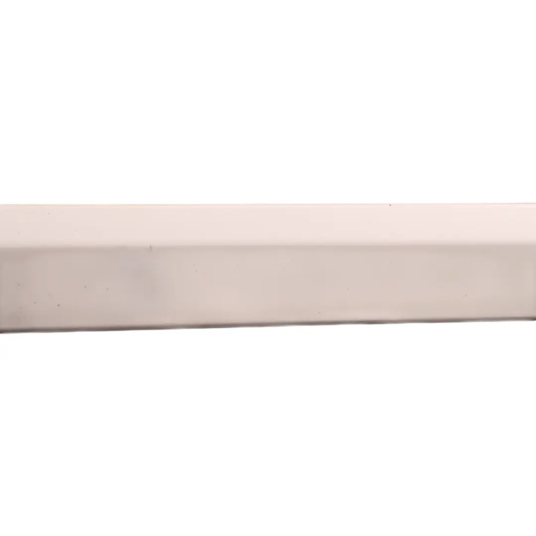 MK2 Moldura Puerta Delantera Derecha Blanco Candy B9A F9E para Skoda Octavia con número de pieza 1Z0853518A Skoda Octavia MK2 Moldura Puerta Delantera Derecha Blanco Candy B9A F9E - SKU 1Z0853518A-CAN - Número de pieza 1Z0853518A