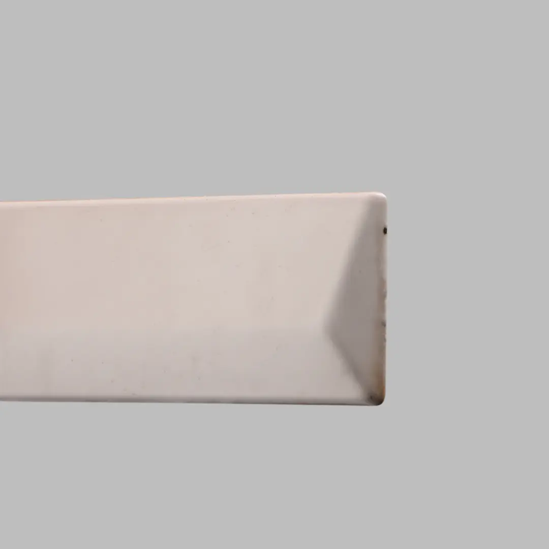 Skoda Octavia Mk2 1Z Door Trim Strip Rear Right O/S Candy White - B9A / F9E - SKU 1Z0853536A-CAN - Part number 1Z0853536A