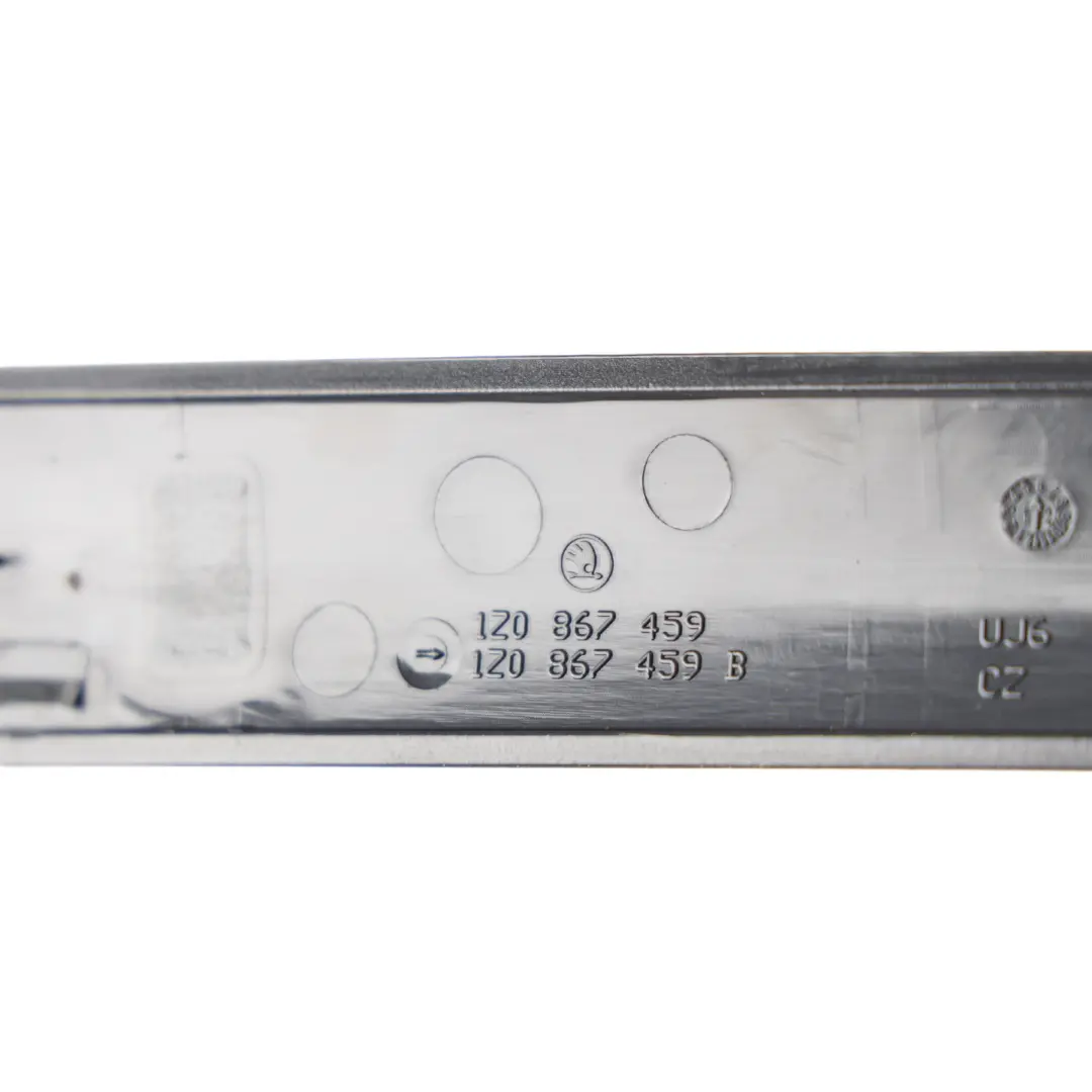 1Z Front Molding Door Trim Left N/S Black to Skoda Octavia RS with Part number 1Z0867459B Skoda Octavia RS 1Z Front Molding Door Trim Left N/S Black - SKU 1Z0867459B - Part number 1Z0867459B