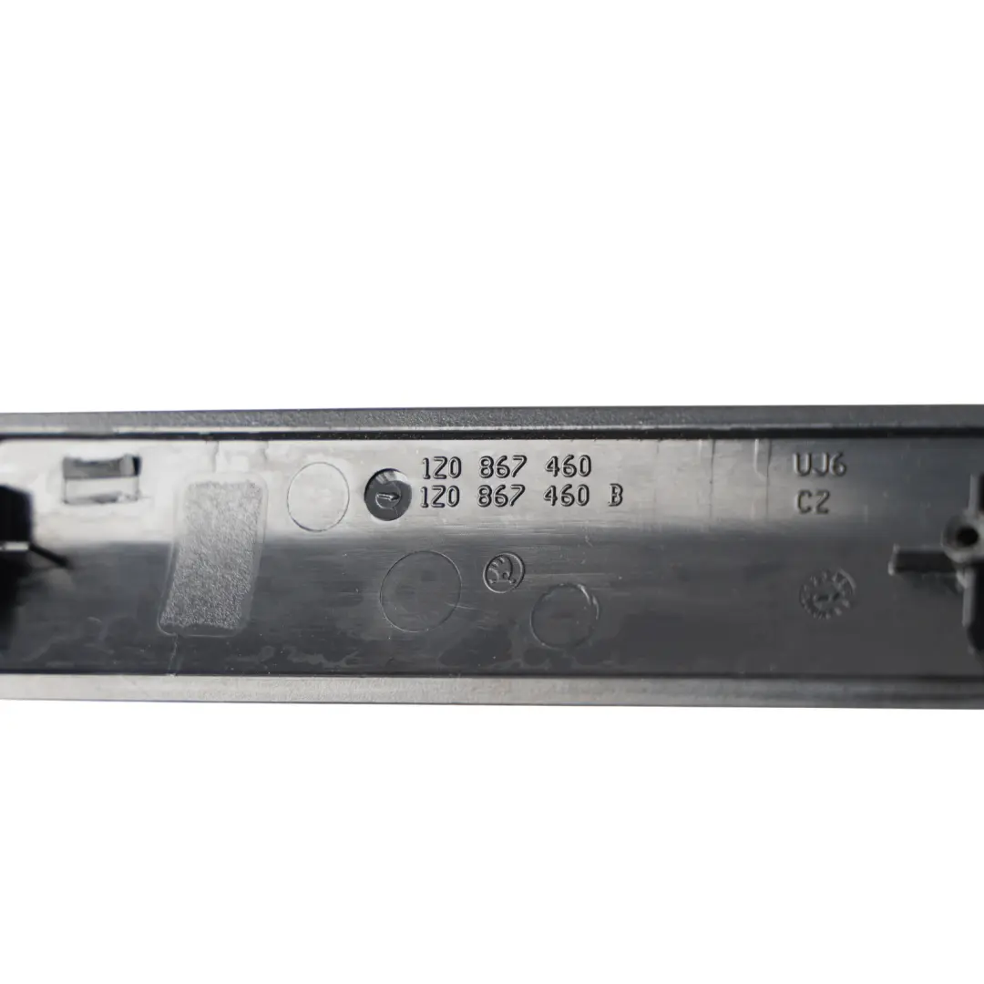 1Z Front Molding Door Trim Right O/S Black to Skoda Octavia RS with Part number 1Z0867460B Skoda Octavia RS 1Z Front Molding Door Trim Right O/S Black - SKU 1Z0867460B - Part number 1Z0867460B