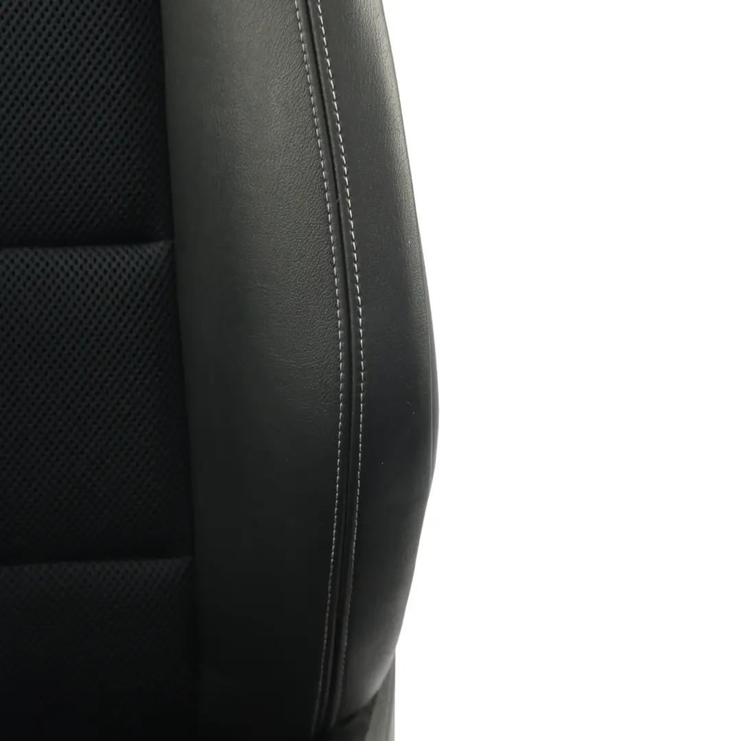 1Z VRS RS Asiento Delantero Calefactable Cuero Negro Derecha para Skoda Octavia II con número de pieza 1Z0881806ME Skoda Octavia II 1Z VRS RS Asiento Delantero Calefactable Cuero Negro Derecha - SKU 1Z0881806ME-1 - Número de pieza 1Z0881806ME