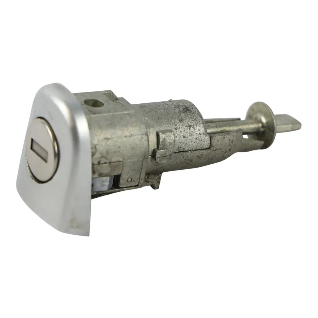 Skoda Octavia 1Z MK2 Cilindro Serratura Porta Destro Argento Reflex A7W - SKU 1Z0898168D-RES1 - Numero di parte 1Z0898168D