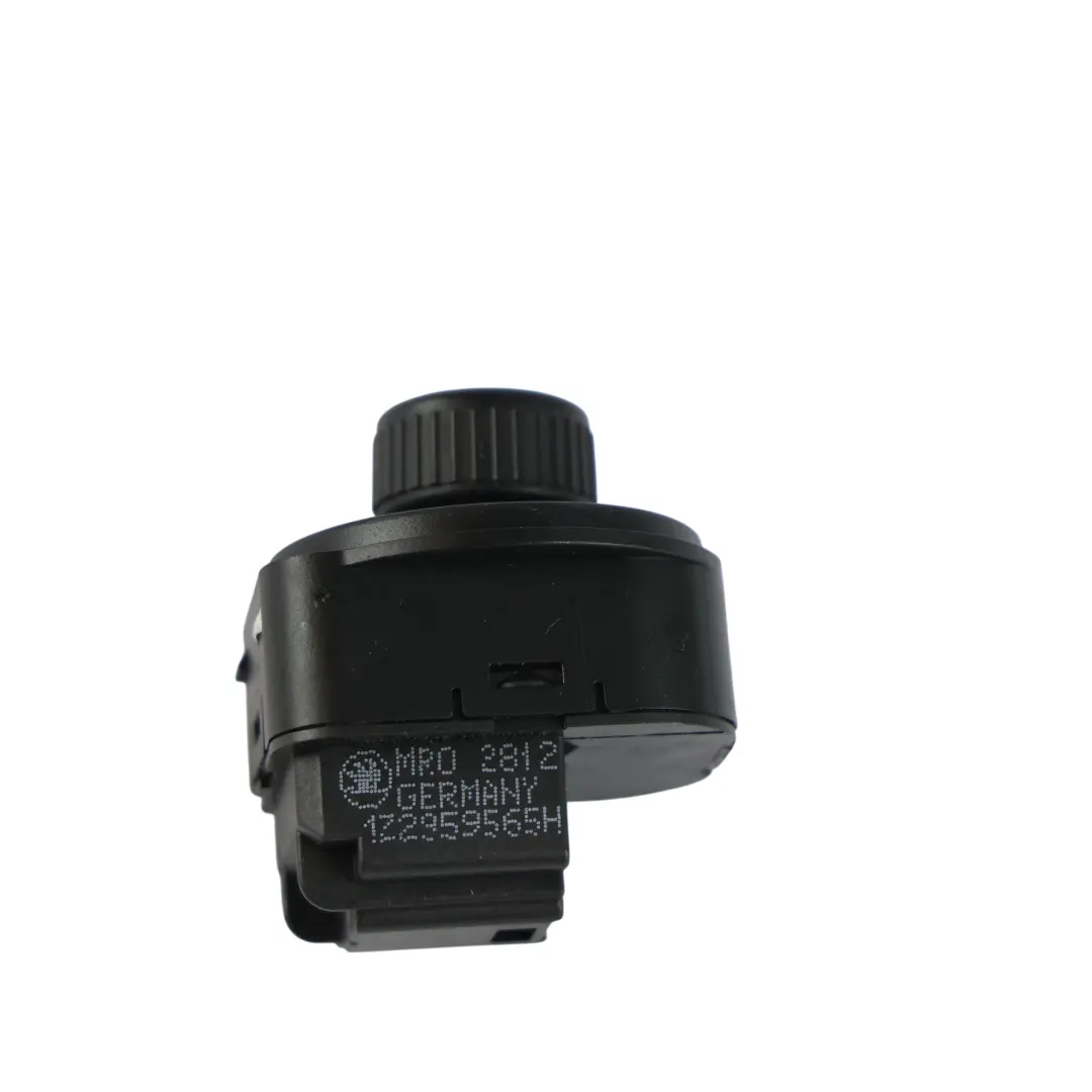 Przełącznik Regulacji Lusterek Prawy Przedni do Skoda Octavia II o numerze 1Z2959565H Skoda Octavia II Przełącznik Regulacji Lusterek Prawy Przedni - SKU 1Z2959565H - Numer Części 1Z2959565H