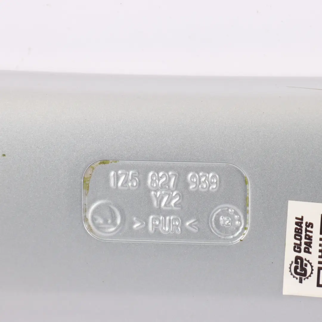 Skoda Octavia II VRS Rear Boot Trunk Lid Tailgate Spoiler Reflex Silver - A7W - SKU 1Z5827939-RES - Part number 1Z5827939