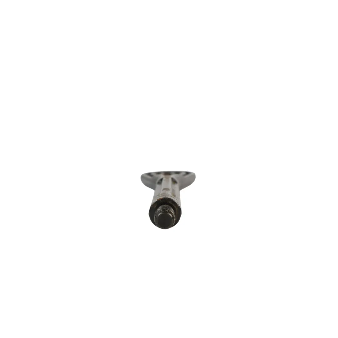 Mk8 Ucho Zaczep Haka Holowniczego Przód Przedni BK31-19B537-DB do Ford Transit o numerze 2096186 Ford Transit Mk8 Ucho Zaczep Haka Holowniczego Przód Przedni BK31-19B537-DB - SKU 2096186 - Numer Części 2096186