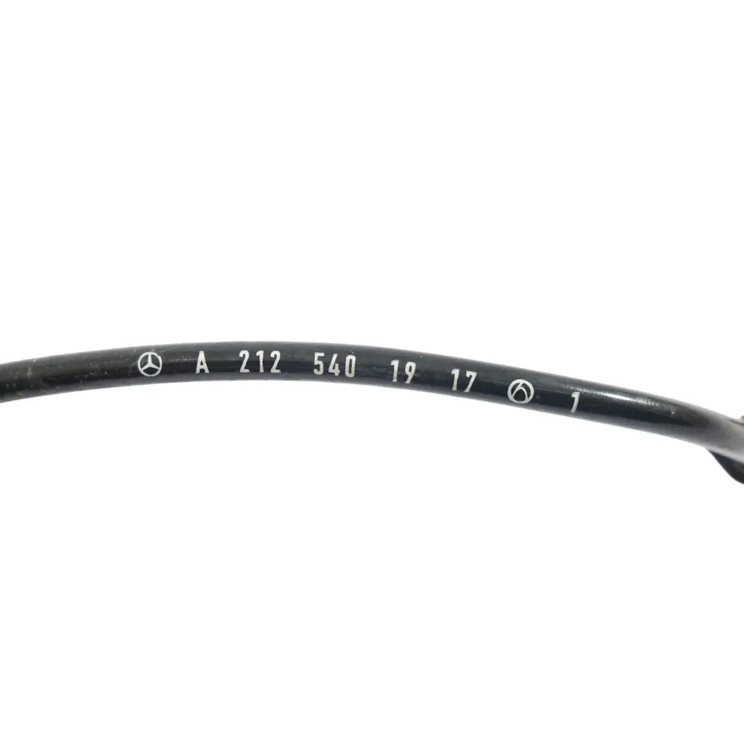 Sensor ABS Delantero Derecho para Mercedes W212 Hybrid con número de pieza A2125401917 Mercedes W212 Hybrid Sensor ABS Delantero Derecho - SKU A2125401917 - Número de pieza A2125401917