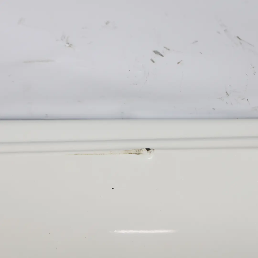 Próg Lewy Nakładka Listwa Progowa Mineral White Biały - A96 do BMW F02 o numerze 2152309 BMW F02 Próg Lewy Nakładka Listwa Progowa Mineral White Biały - A96 - SKU 2152309-MW - Numer Części 2152309