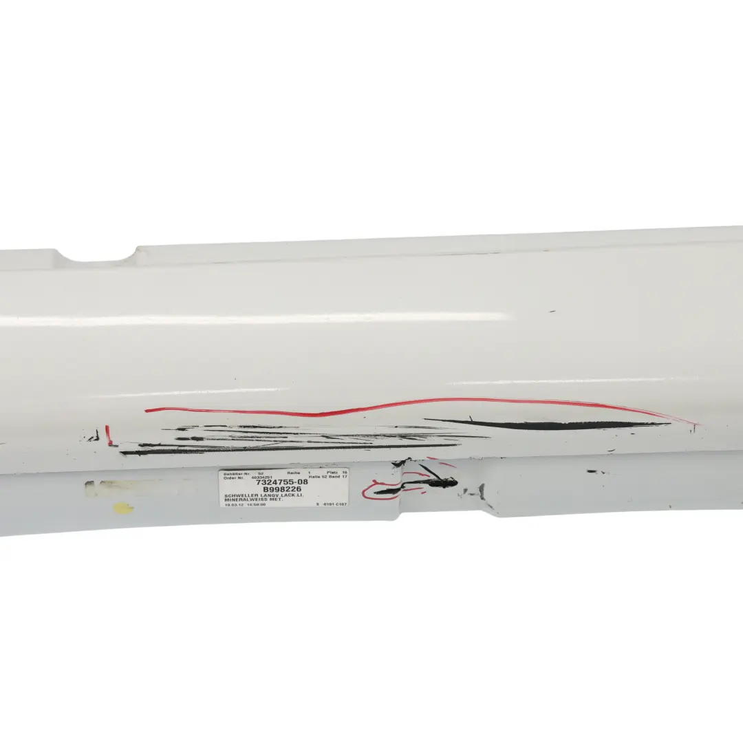 Próg Lewy Nakładka Listwa Progowa Mineral White Biały - A96 do BMW F02 o numerze 2152309 BMW F02 Próg Lewy Nakładka Listwa Progowa Mineral White Biały - A96 - SKU 2152309-MW - Numer Części 2152309