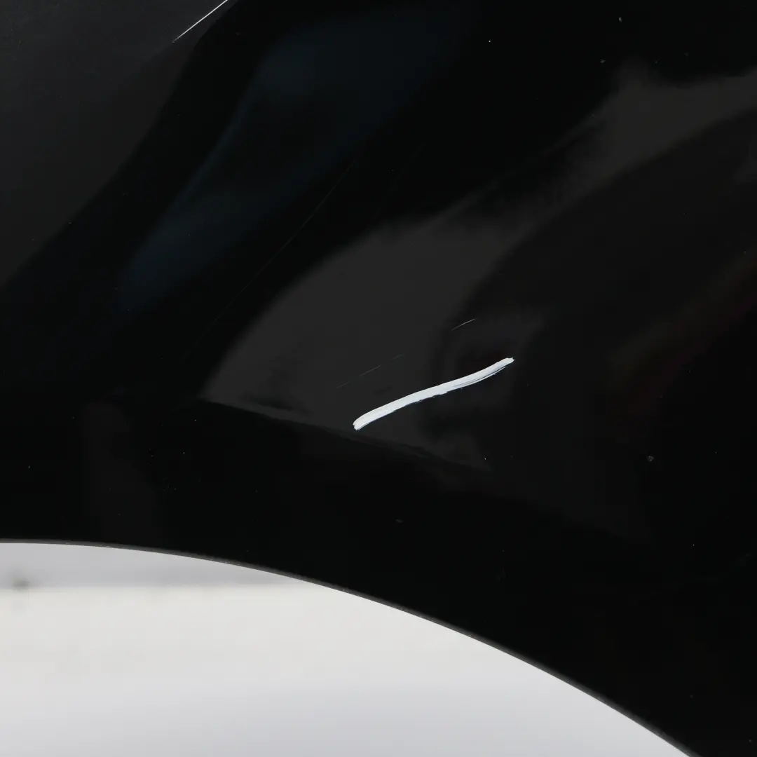 Seitenwand Vorne Links Kotflügel Black Sapphire Schwarz - 475 für BMW E92 E93 mit Teilenummer 2155919 BMW E92 E93 Seitenwand Vorne Links Kotflügel Black Sapphire Schwarz - 475 - SKU 2155919-BS2 - Teilenummer 2155919