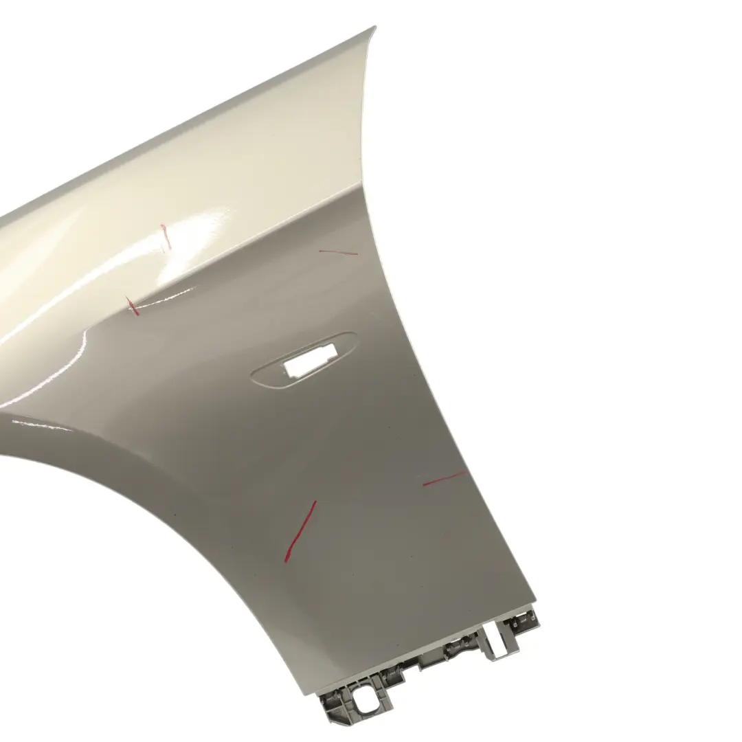 Aile Latérale Avant Gauche Platinum Bronze Métallisé - A53 pour BMW E92 à propos du numéro de pièce 2155919 BMW E92 Aile Latérale Avant Gauche Platinum Bronze Métallisé - A53 - SKU 2155919-PB2 - Numéro de pièce 2155919