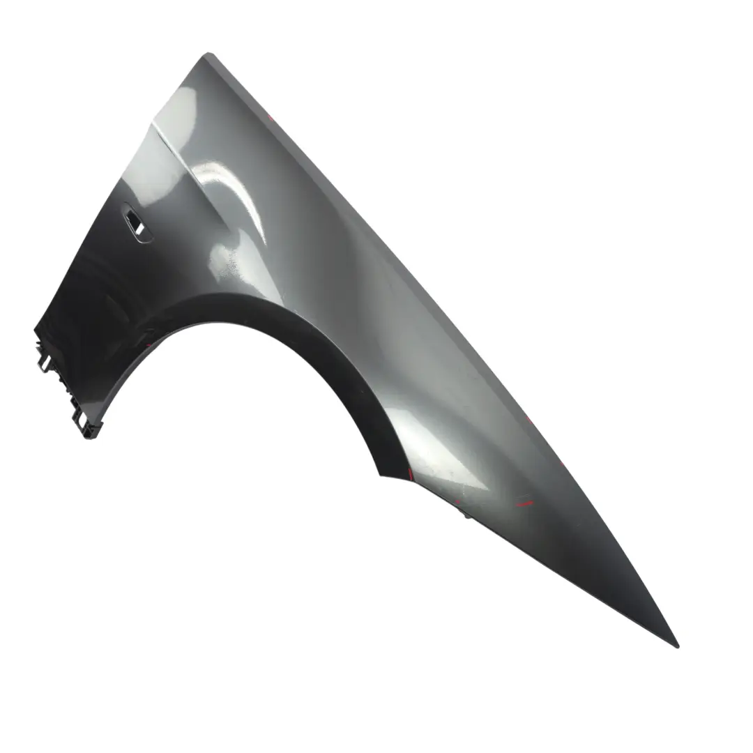 Pannello Laterale Parafango Anteriore Destro Sparkling Graphite A22 per BMW E92 E93 con numero di parte 2155922 BMW E92 E93 Pannello Laterale Parafango Anteriore Destro Sparkling Graphite A22 - SKU 2155922-SG - Numero di parte 2155922