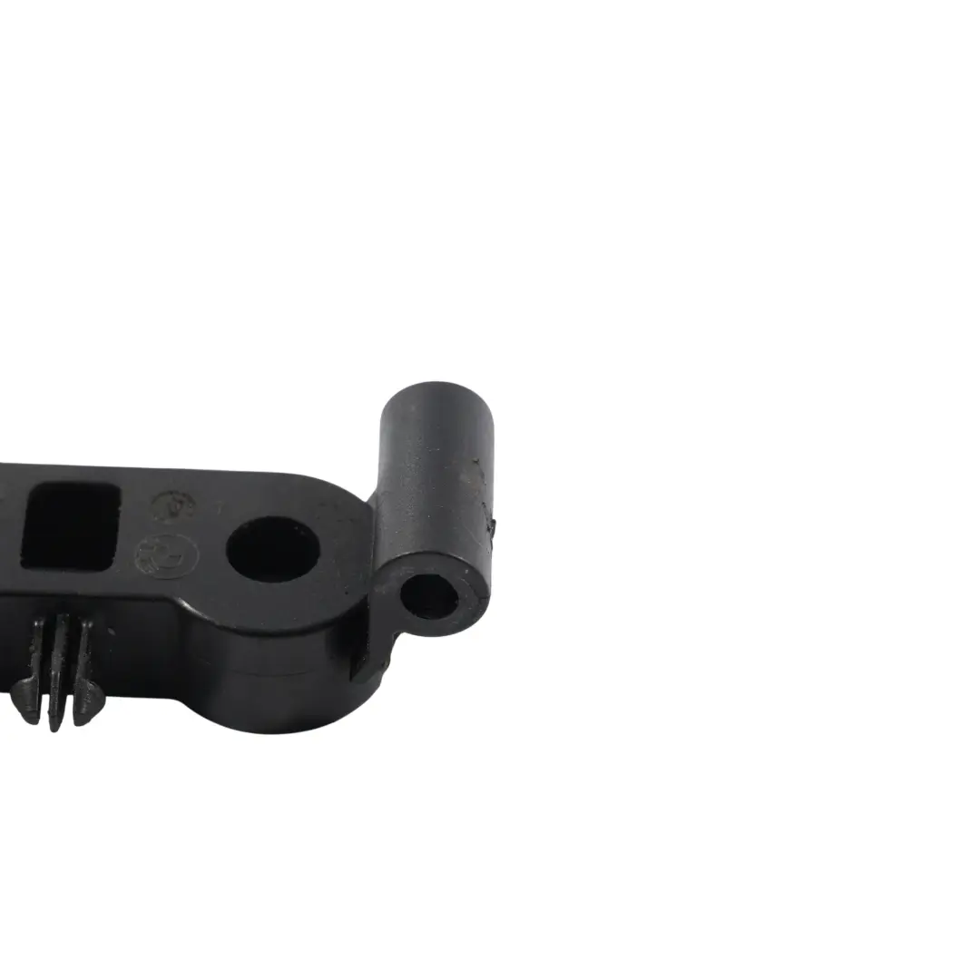 Supporto Radiatore Staffa per BMW G15 F10 F12 F13 F13 LCI F92 M8 F93 M8 con numero di parte 2284265 BMW G15 F10 F12 F13 F13 LCI F92 M8 F93 M8 Supporto Radiatore Staffa - SKU 2284265 - Numero di parte 2284265