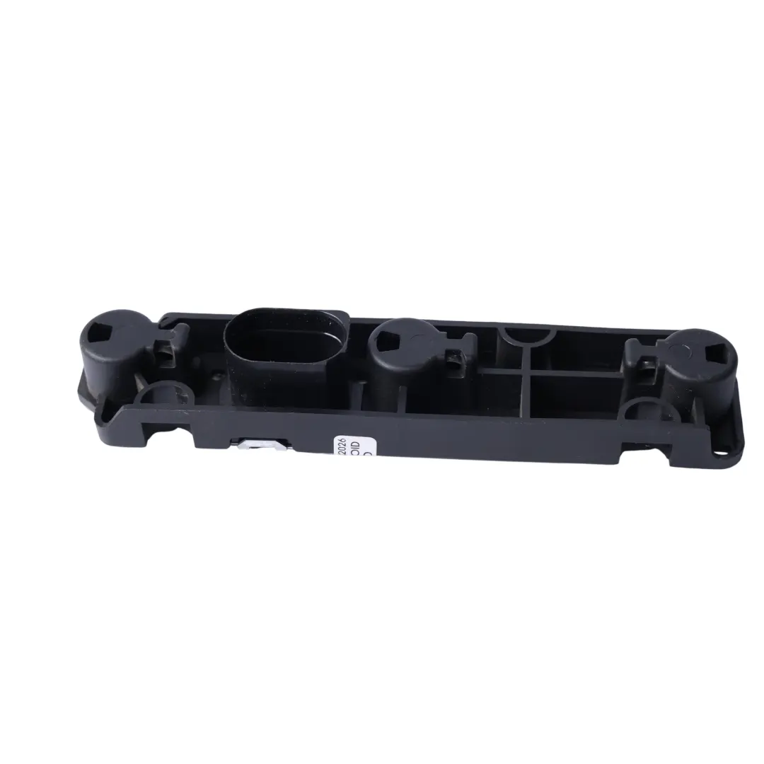 Mini R55 R55 LCI Douille D'Ampoule Arrière Gauche Côté Conducteur - SKU 2758129 - Numéro de pièce 2758129