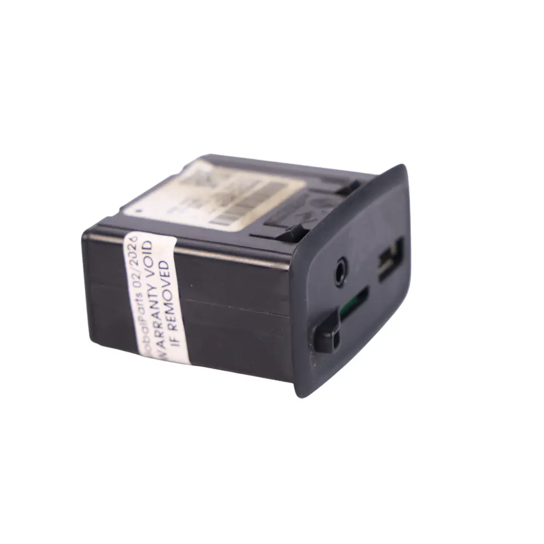 Prise Accoudoir Central Carte SD Port Auxiliaire USB pour Smart 453 Fortwo à propos du numéro de pièce 280237342R Smart 453 Fortwo Prise Accoudoir Central Carte SD Port Auxiliaire USB - SKU 280237342R - Numéro de pièce 280237342R