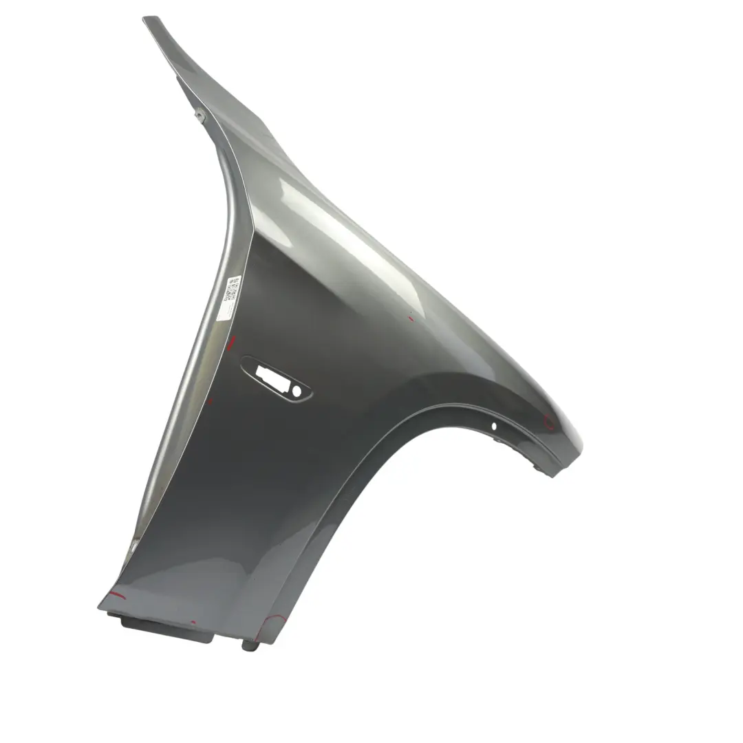 Panel Lateral Delantero Derecho Spacegrau Metallic A52 para BMW X1 E84 con número de pieza 2993156 BMW X1 E84 Panel Lateral Delantero Derecho Spacegrau Metallic A52 - SKU 2993156-SCG2 - Número de pieza 2993156