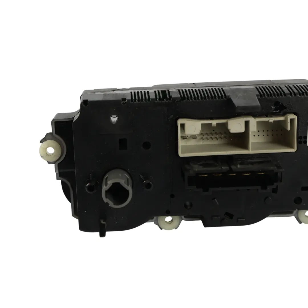 2K Calefacción Climatizador Panel Interruptor Botón para Volkswagen Caddy con número de pieza 2K0819047K Volkswagen Caddy 2K Calefacción Climatizador Panel Interruptor Botón - SKU 2K0819047K - Número de pieza 2K0819047K