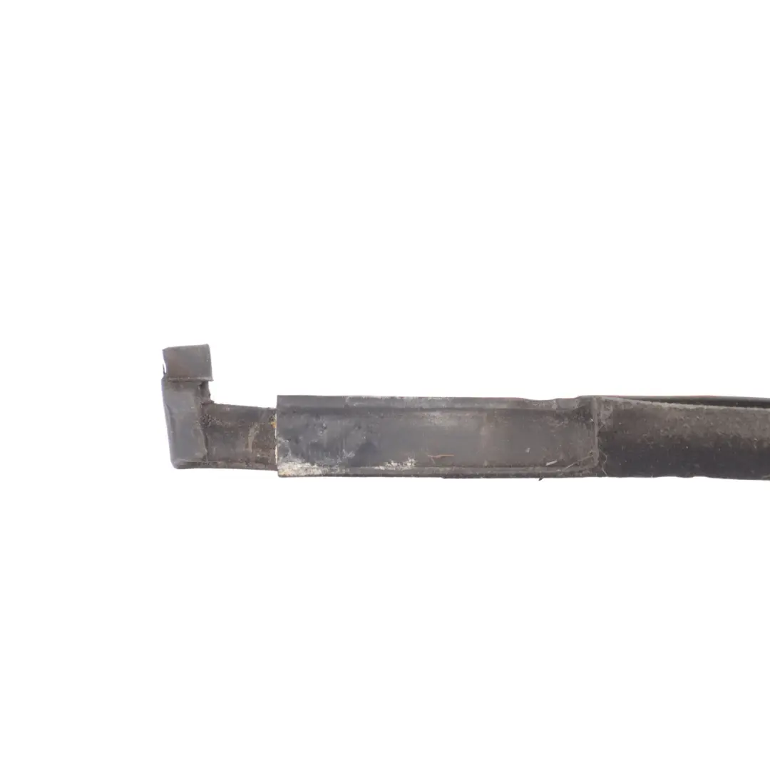 Volkswagen Caddy 2K Guarnizione Vetro Porta Anteriore Sinistra - SKU 2K0837477B - Numero di parte 2K0837477B