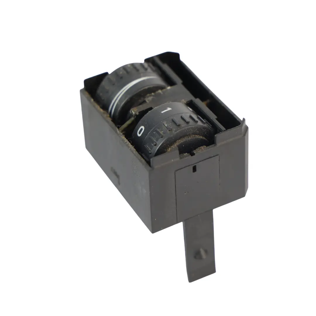 Volkswagen Caddy 2K Headlight Height Level Adjustment Switch - SKU 2K0941333A - Part number 2K0941333A