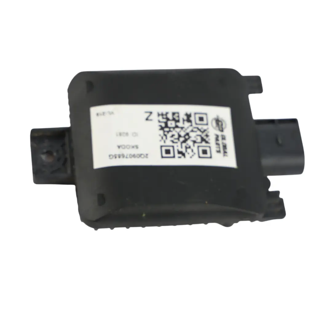 Mk4 NX Lane Change Assist Module Control Unit Left N/S to Skoda Octavia with Part number 2Q0907685G Skoda Octavia Mk4 NX Lane Change Assist Module Control Unit Left N/S - SKU 2Q0907685G - Part number 2Q0907685G