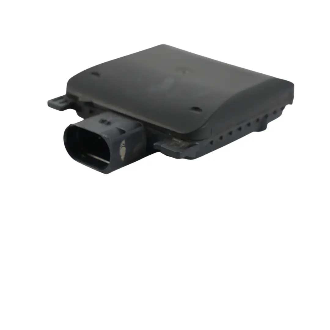 Spurwechsel Kontroll Modul Hinten Rechts für Volkswagen Golf Gti CD1 mit Teilenummer 2Q0907686E Volkswagen Golf Gti CD1 Spurwechsel Kontroll Modul Hinten Rechts - SKU 2Q0907686E - Teilenummer 2Q0907686E