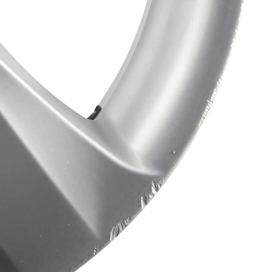 Leicht Metall Felge Sternspeiche 113 18" 8J ET:46 für BMW X3 E83 mit Teilenummer 3401201 BMW X3 E83 Leicht Metall Felge Sternspeiche 113 18" 8J ET:46 - SKU 3401201-5 - Teilenummer 3401201