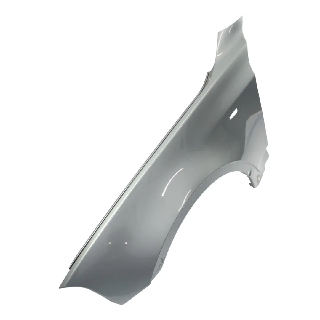 Seitenwand Vorn Links Kotflügel Silbergrau Grau Metallic - A08 für BMW X3 E83 mit Teilenummer 3405921 BMW X3 E83 Seitenwand Vorn Links Kotflügel Silbergrau Grau Metallic - A08 - SKU 3405921-SBG - Teilenummer 3405921