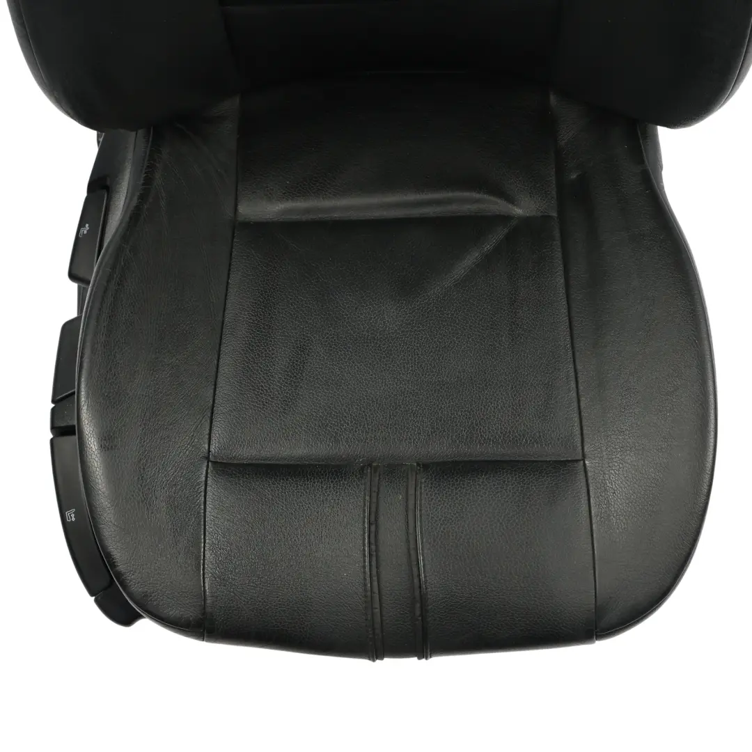 Front Seat Leather Black Ambiente Right O/S to BMW X3 E83 with Part number 3412213 BMW X3 E83 Front Seat Leather Black Ambiente Right O/S - SKU 3412213-1 - Part number 3412213