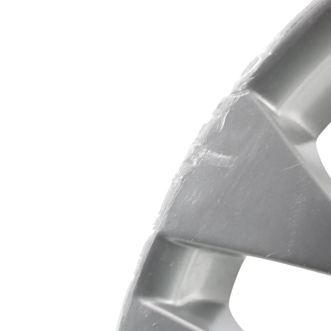 Cerchio in lega a doppie razze 205 18" ET:46 8J per BMW X3 Serie E83 con numero di parte 3417394 BMW X3 Serie E83 Cerchio in lega a doppie razze 205 18" ET:46 8J - SKU 3417394-2 - Numero di parte 3417394