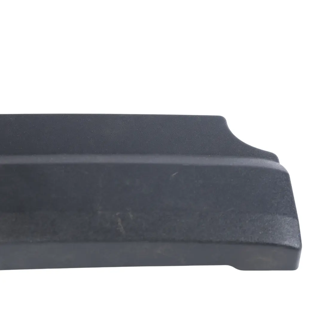 Land Rover Discovery 3 L319 Obudowa Fotela Dolna Przód Prawo - SKU 394950-000-HJR - Numer Części 394950-000-HJR