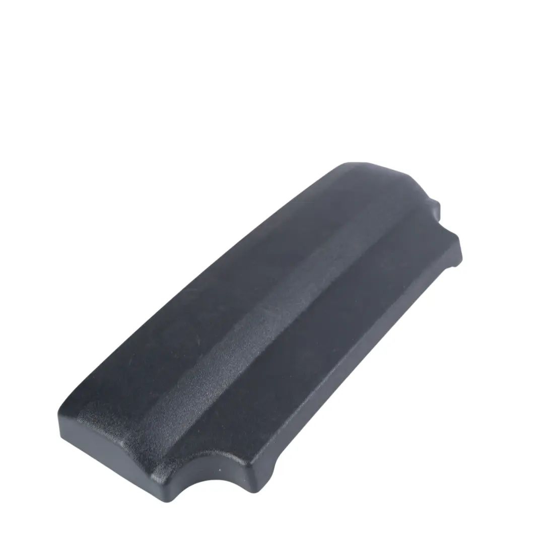 Land Rover Discovery 3 L319 Garniture Inférieure Siège Avant Droit 394950000HJR - SKU 394950-000-HJR - Numéro de pièce 394950-000-HJR