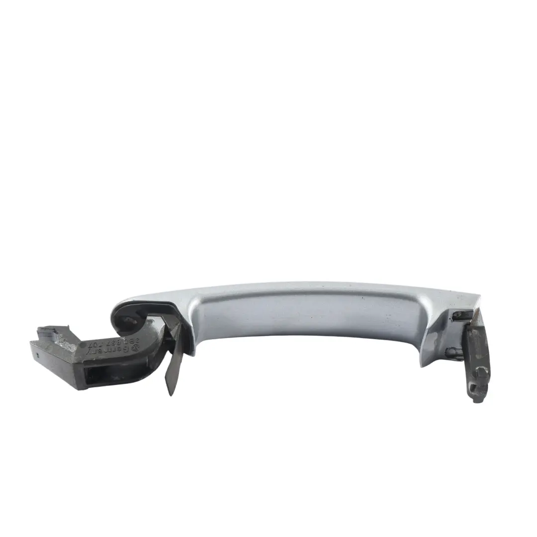 8N Poignée Porte Avant Gauche Droite Argent Avus Y7J pour Audi TT à propos du numéro de pièce 3B0837207G Audi TT 8N Poignée Porte Avant Gauche Droite Argent Avus Y7J - SKU 3B0837207G-AVS - Numéro de pièce 3B0837207G