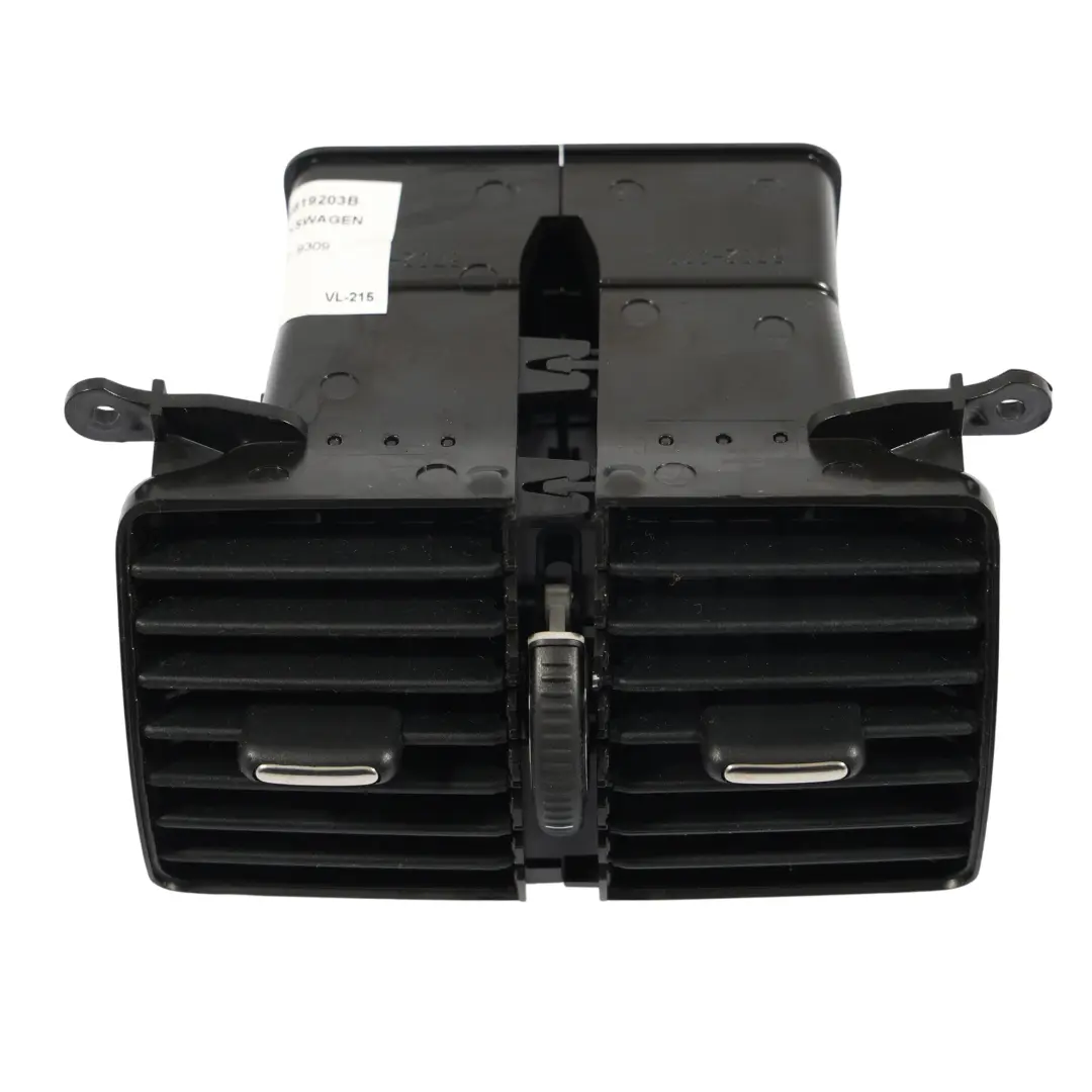 Hintere Mittelkonsole Luftauslass Blende für Volkswagen Passat CC mit Teilenummer 3C0819203B Volkswagen Passat CC Hintere Mittelkonsole Luftauslass Blende - SKU 3C0819203B - Teilenummer 3C0819203B