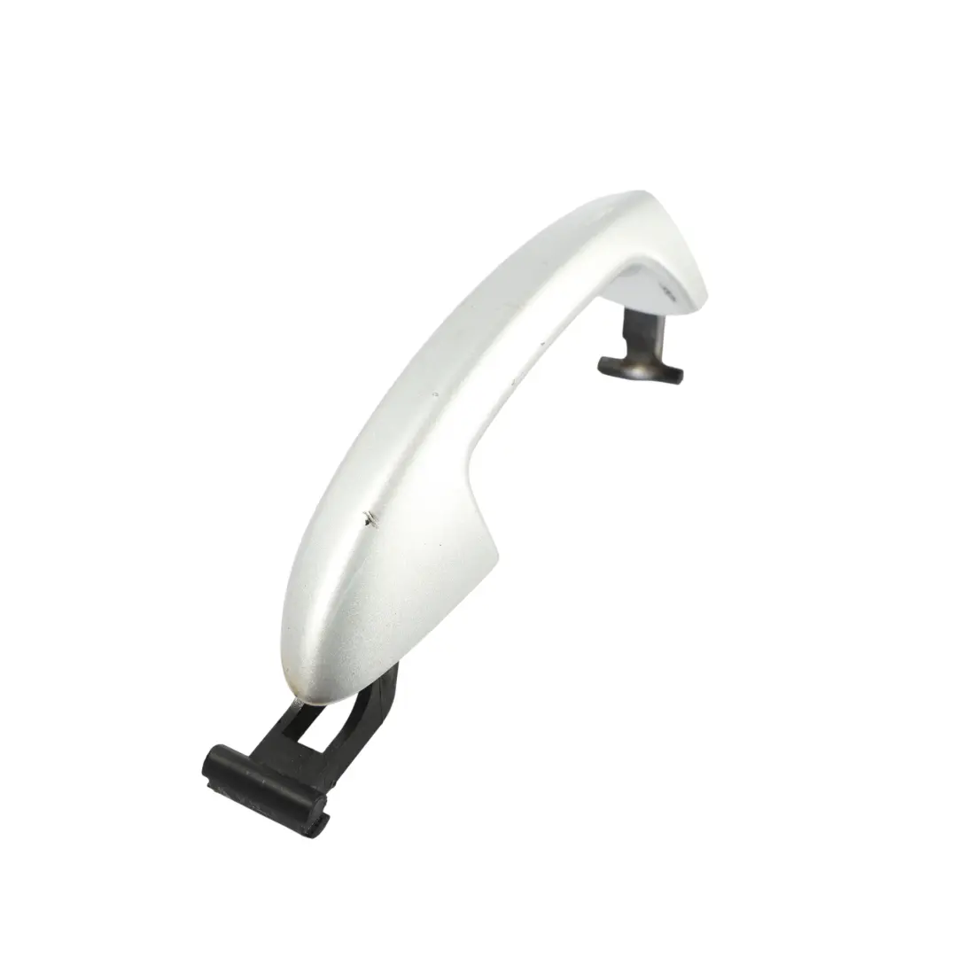 Maniglia Porta Esterna Destra Argento Reflex A7W per Volkswagen Passat CC con numero di parte 3C0837206 Volkswagen Passat CC Maniglia Porta Esterna Destra Argento Reflex A7W - SKU 3C0837206-RES - Numero di parte 3C0837206