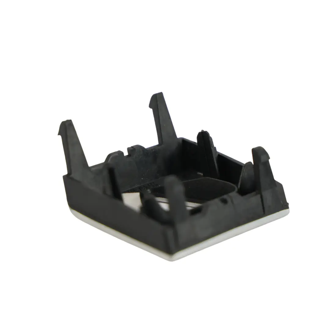 Copertura Luce Emergenza Cruscotto Alluminio per Volkswagen Passat CC con numero di parte 3C0857368H Volkswagen Passat CC Copertura Luce Emergenza Cruscotto Alluminio - SKU 3C0857368H - Numero di parte 3C0857368H