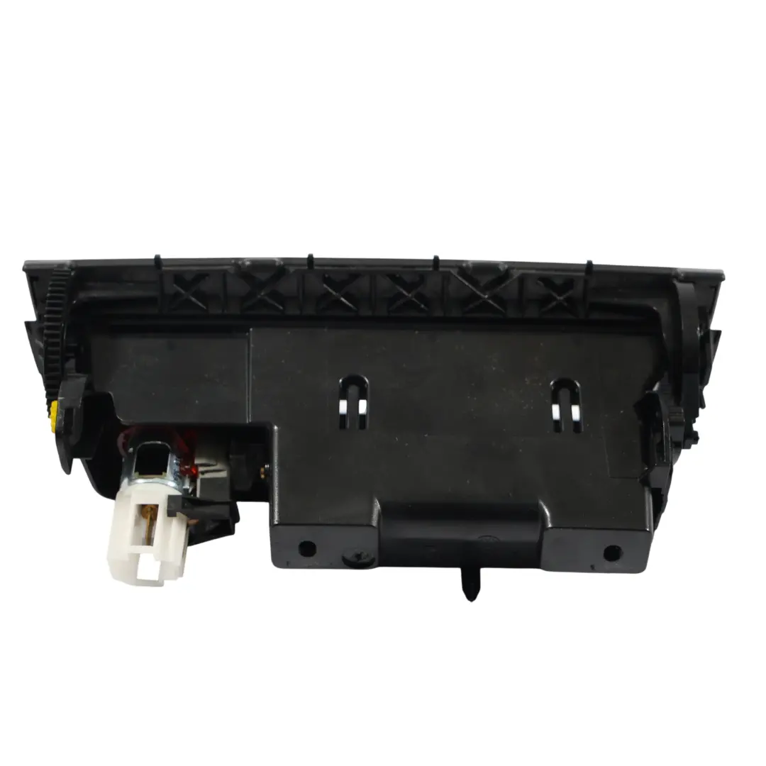 Consola Central Compartimento Cenicero para Volkswagen Passat CC con número de pieza 3C0857961G Volkswagen Passat CC Consola Central Compartimento Cenicero - SKU 3C0857961G - Número de pieza 3C0857961G