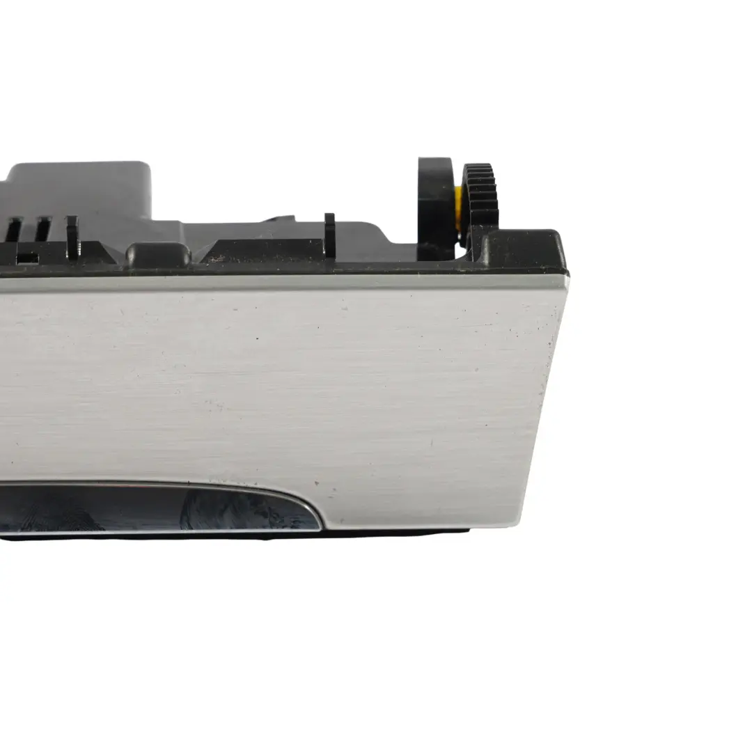 Volkswagen Passat CC Console Centrale Compartiment Rangement Cendrier - SKU 3C0857961G - Numéro de pièce 3C0857961G