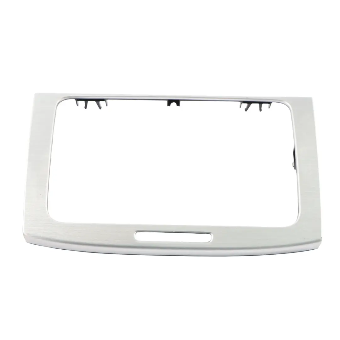 Embellecedor Del Panel De La Cubierta Estéreo para Volkswagen Passat CC con número de pieza 3C0858069AG Volkswagen Passat CC Embellecedor Del Panel De La Cubierta Estéreo - SKU 3C0858069AG - Número de pieza 3C0858069AG