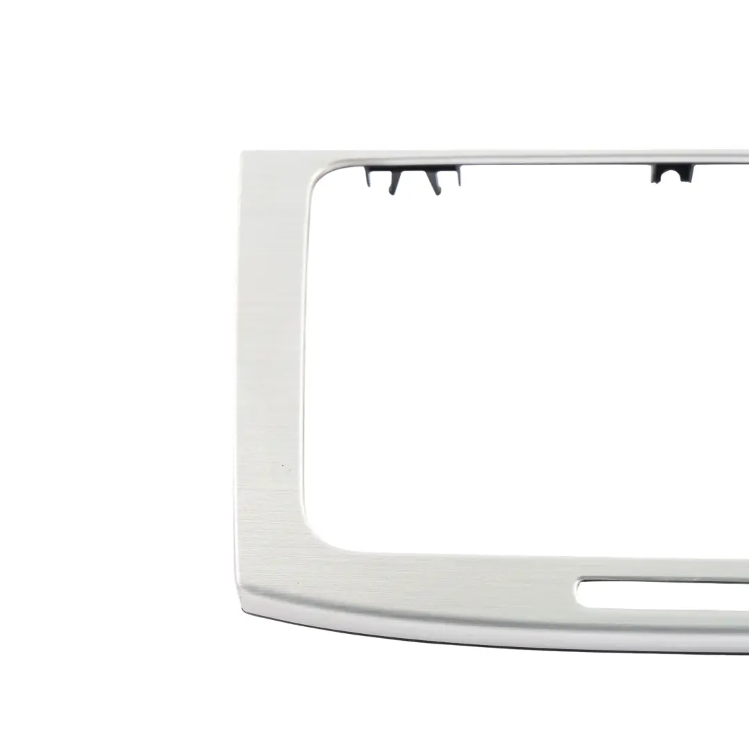 Stereo Surround Trim Abdeckung Panel für Volkswagen Passat CC mit Teilenummer 3C0858069AG Volkswagen Passat CC Stereo Surround Trim Abdeckung Panel - SKU 3C0858069AG - Teilenummer 3C0858069AG