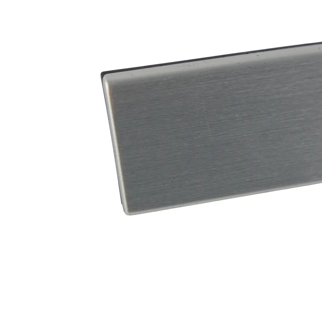 Volkswagen Passat CC Garniture Tableau Bord Centre Droit Aluminium - SKU 3C0858342Q - Numéro de pièce 3C0858342Q