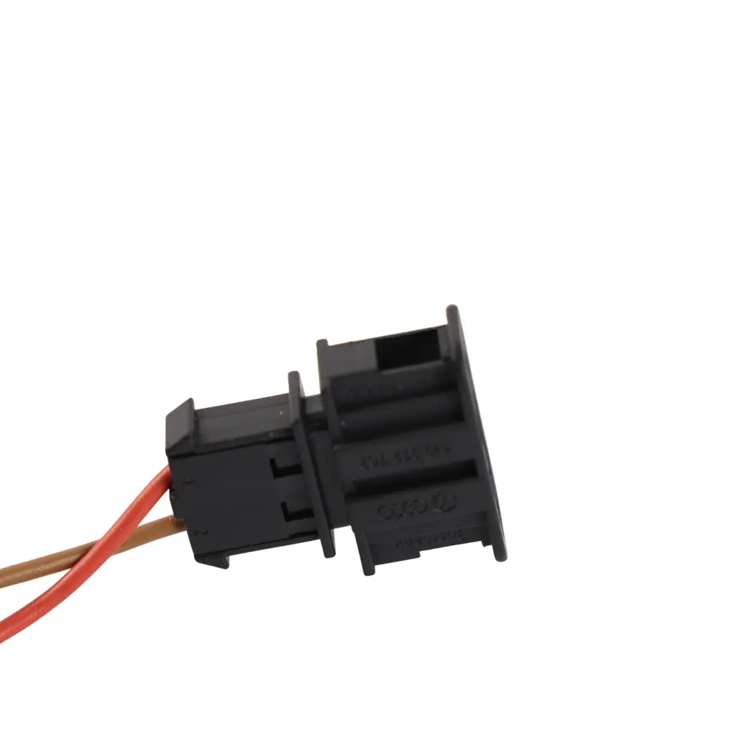 Presa Accendisigari 12V Console Posteriore per Volkswagen Passat CC con numero di parte 3C0919299 Volkswagen Passat CC Presa Accendisigari 12V Console Posteriore - SKU 3C0919299 - Numero di parte 3C0919299