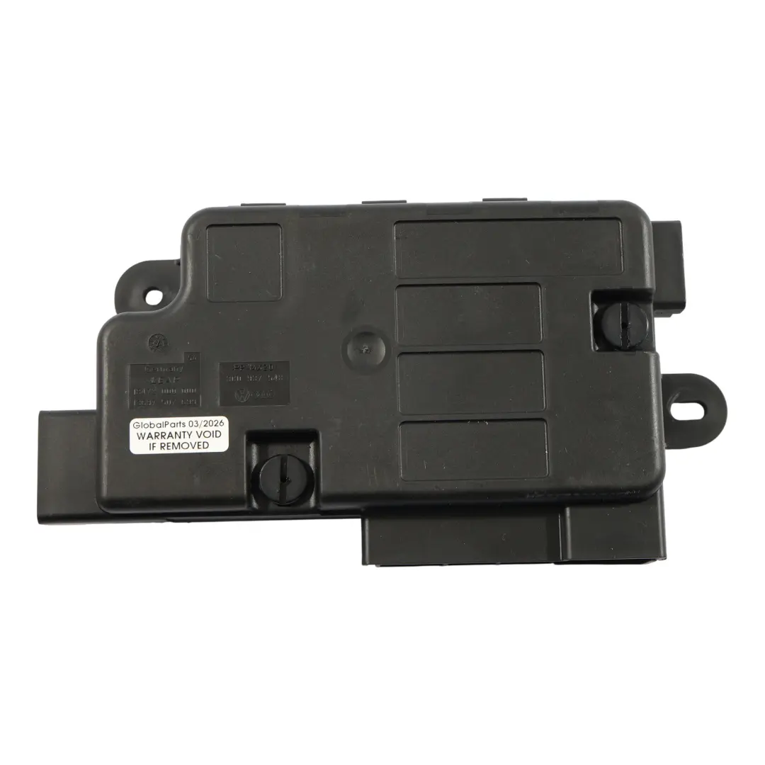 Scatola Fusibili Portellone Posteriore per Volkswagen Passat CC con numero di parte 3C0937548 Volkswagen Passat CC Scatola Fusibili Portellone Posteriore - SKU 3C0937548 - Numero di parte 3C0937548