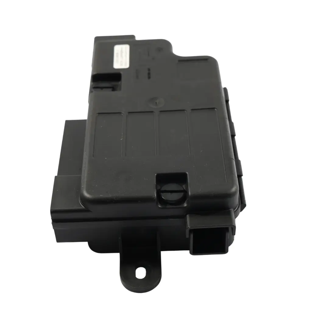 Volkswagen Passat CC Boîtier Fusibles Hayon Arrière Distribution - SKU 3C0937548 - Numéro de pièce 3C0937548