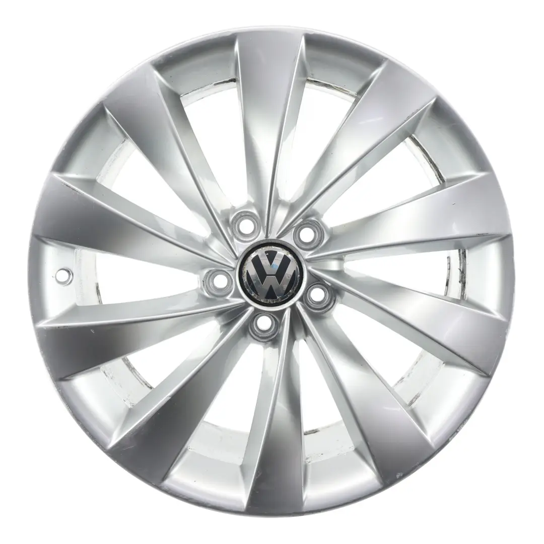 Mk3 Silberne Felge Leichtmetallfelge 18" 8J ET:41 für Volkswagen Scirocco mit Teilenummer 3C8601025D Volkswagen Scirocco Mk3 Silberne Felge Leichtmetallfelge 18" 8J ET:41 - SKU 3C8601025D-5 - Teilenummer 3C8601025D