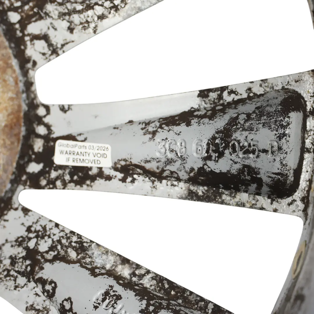 Mk3 Jante Alliage Argent 18" 8J ET:41 pour Volkswagen Scirocco à propos du numéro de pièce 3C8601025D Volkswagen Scirocco Mk3 Jante Alliage Argent 18" 8J ET:41 - SKU 3C8601025D-5 - Numéro de pièce 3C8601025D