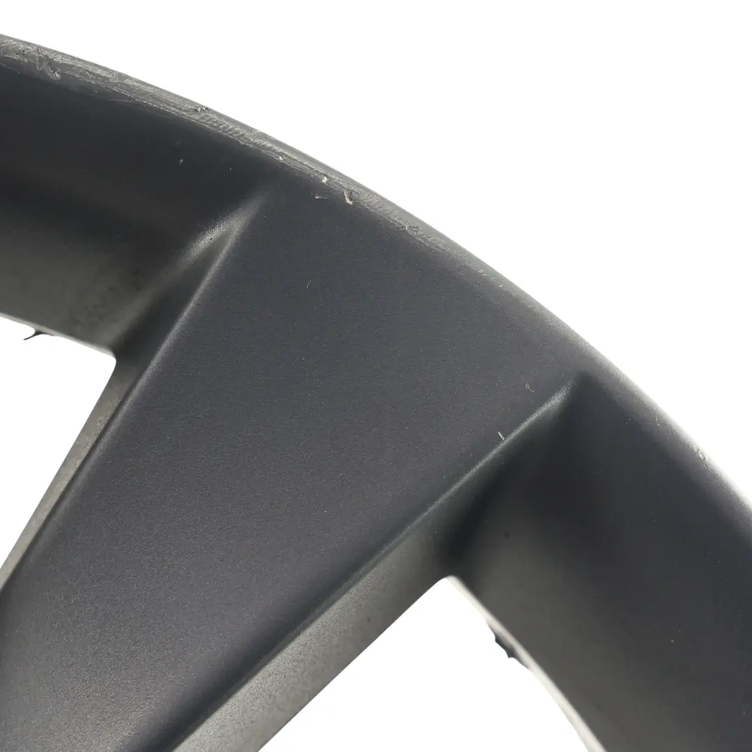 Mk3 Szara Felga Aluminiowa 18" 8J ET:41 do Volkswagen Scirocco o numerze 3C8601025D Volkswagen Scirocco Mk3 Szara Felga Aluminiowa 18" 8J ET:41 - SKU 3C8601025D-9 - Numer Części 3C8601025D