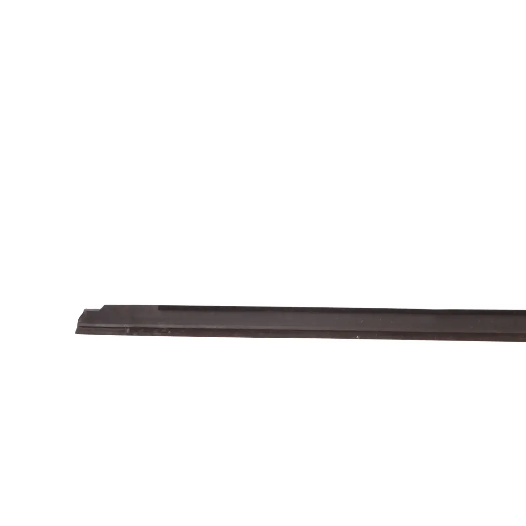 Volkswagen Passat CC B6 Door Window Seal Outer Front Right O/S - SKU 3C8837476D - Part number 3C8837476D