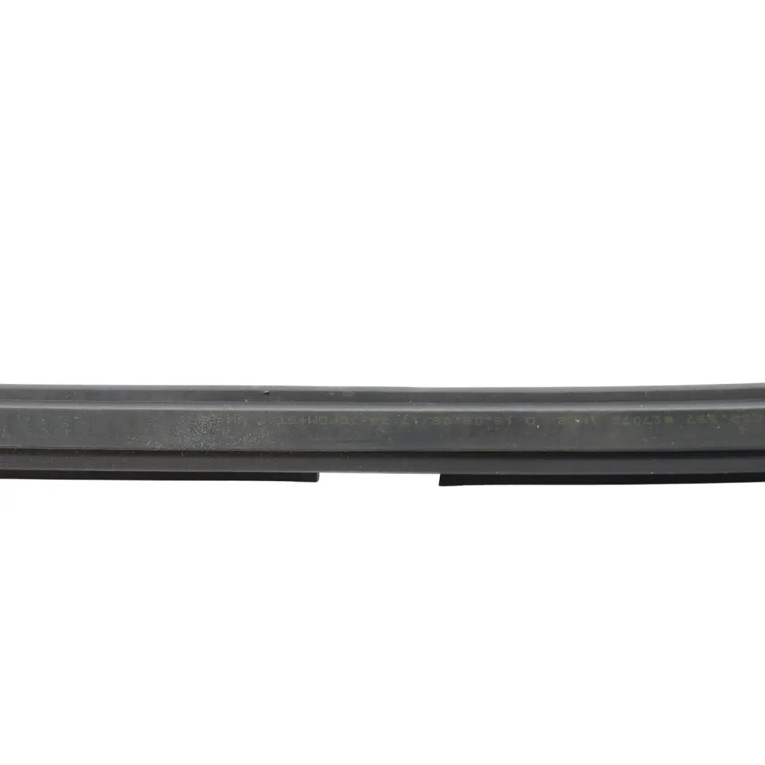 Door Window Seal Inner Gasket Right O/S to Volkswagen Passat CC B6 Rear with Part number 3C8839472C Volkswagen Passat CC B6 Rear Door Window Seal Inner Gasket Right O/S - SKU 3C8839472C - Part number 3C8839472C